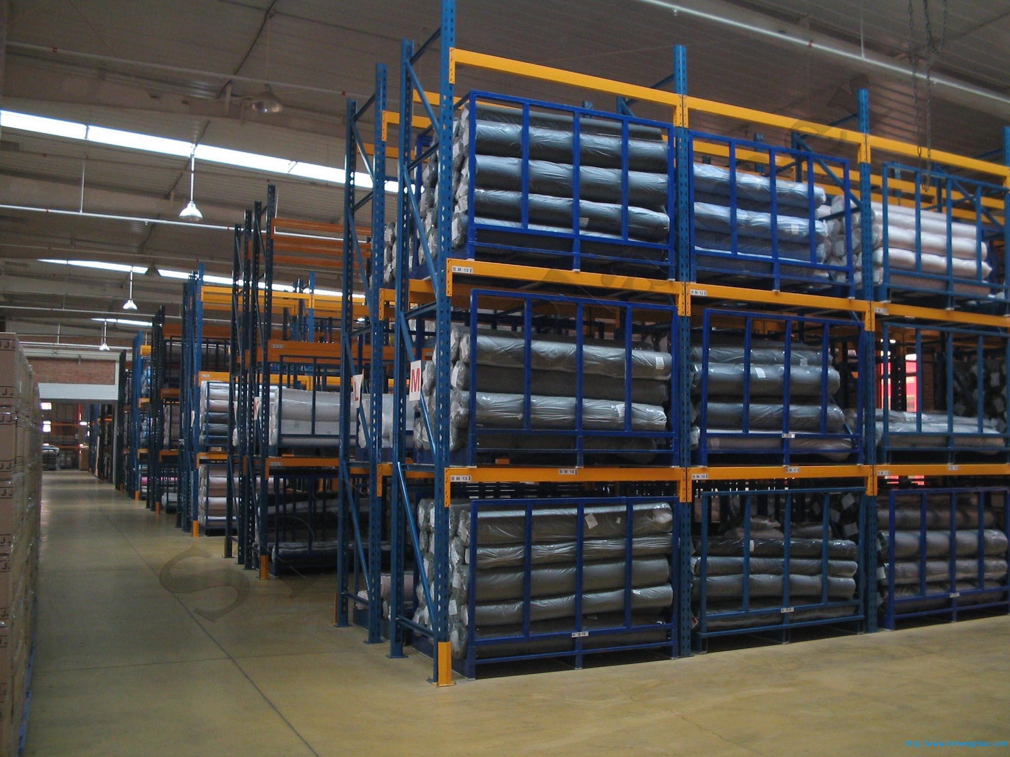 HZ-790型橫梁式貨架    重型高層倉庫貨架應用案例