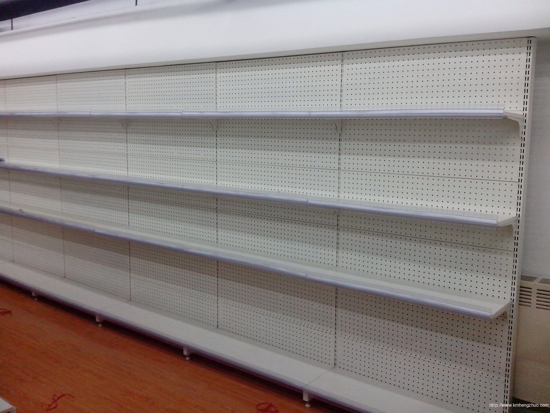 HZ-019孔背板式應(yīng)用案例 HZ-019孔背板式應(yīng)用案例